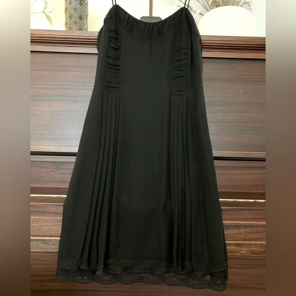 ANNA SUI for Anthropologie, 90's Style, Black Silk Dress, Size 6 - Picture 2 of 9